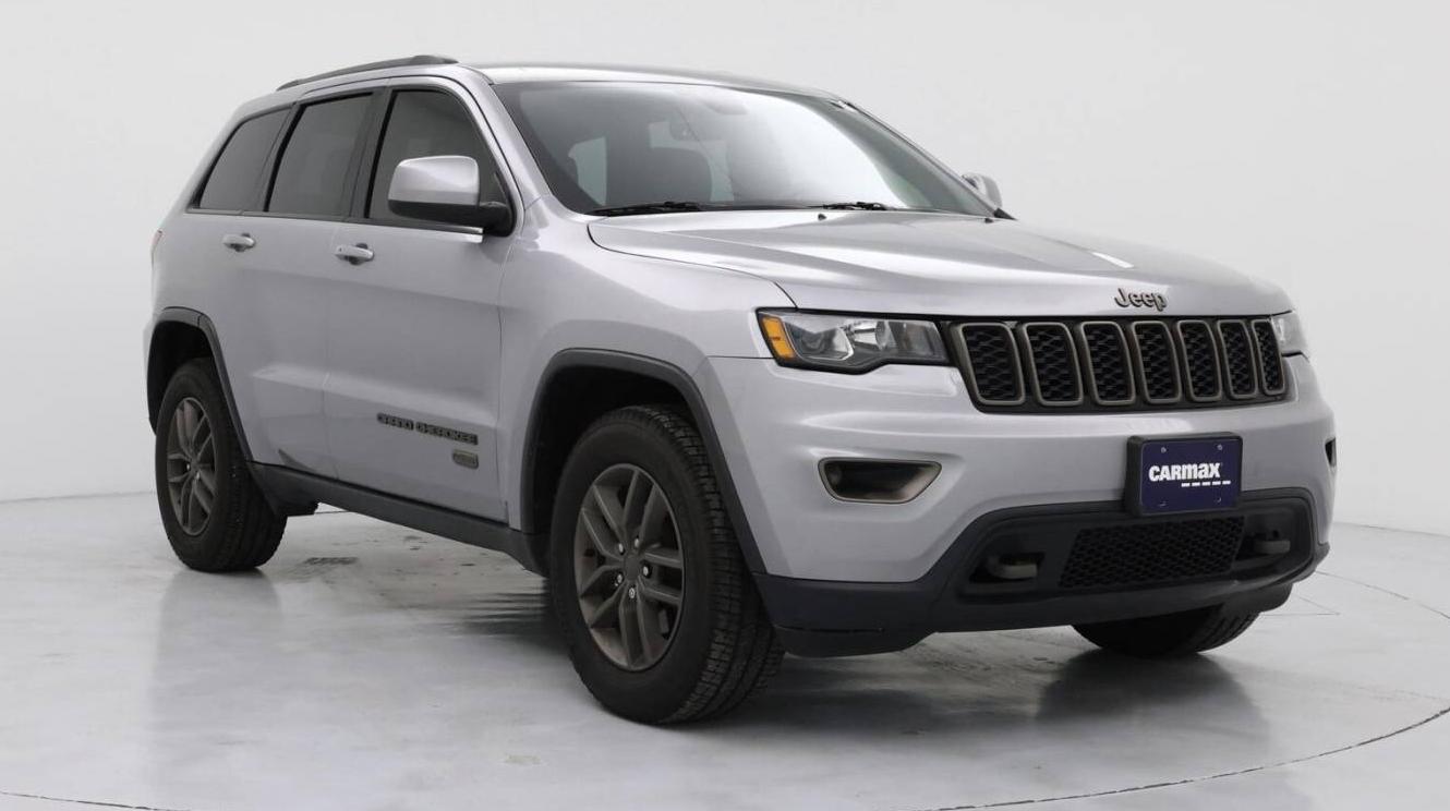 JEEP GRAND CHEROKEE 2017 1C4RJFAG5HC699171 image